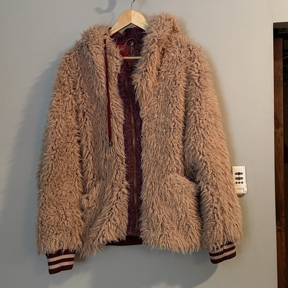Free People Jackets & Blazers - Free People Jacket Hooded Fur With Paisley Lining Zip Up Varsity Womens XS Small